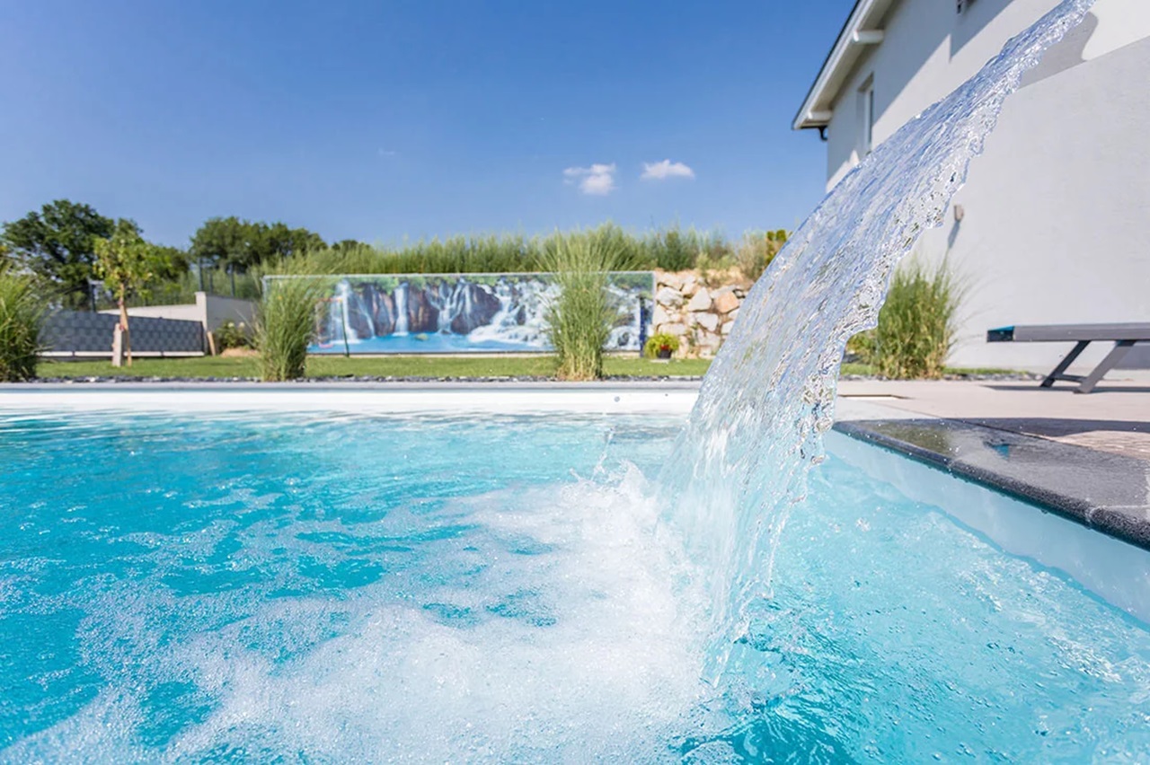 81116701 Folija Alkorplan RELIEF White, anti slip, 1,65 m, rola 41,25 m2