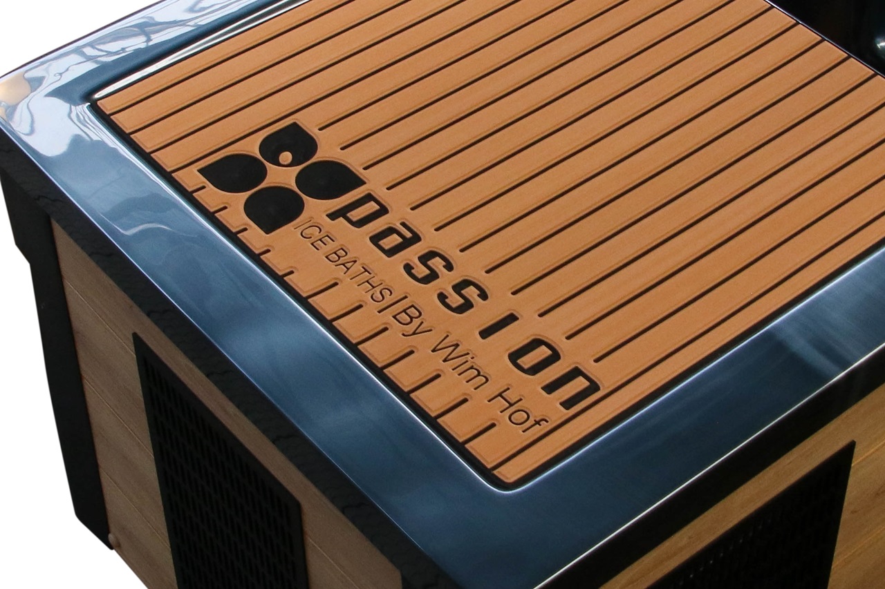 101093 Ledene kupka Breeze